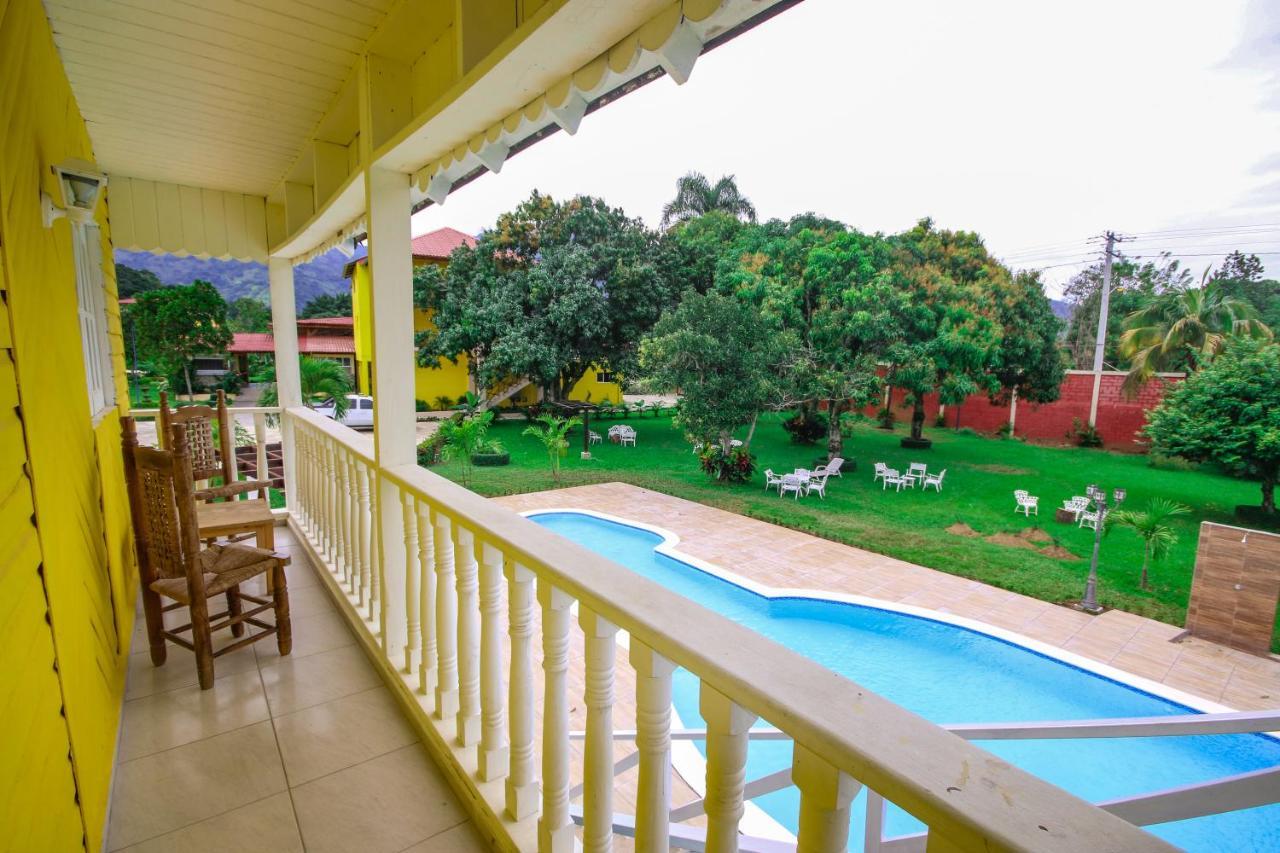 Deluxe Suites Guacamayos - Eco-Lodge & Swimming Pool Bonao Kültér fotó