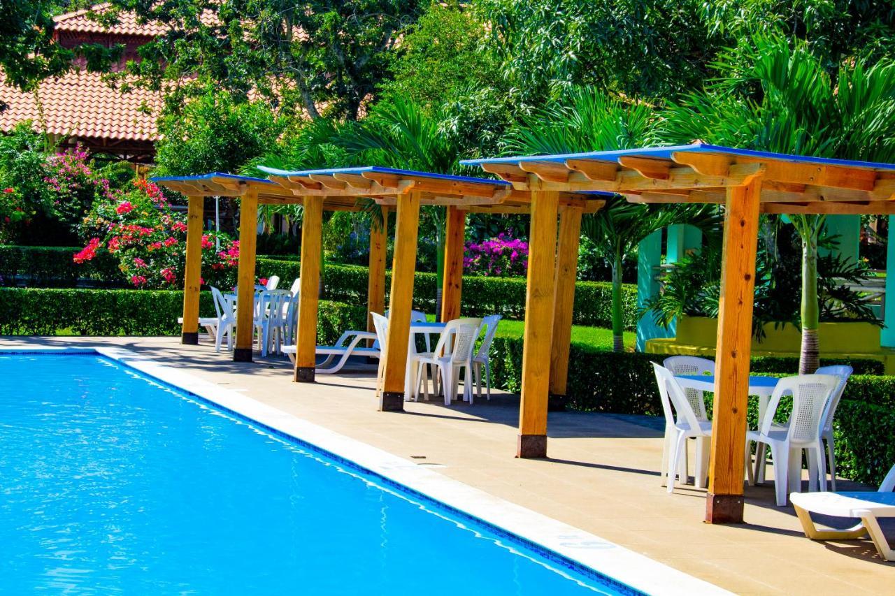 Deluxe Suites Guacamayos - Eco-Lodge & Swimming Pool Bonao Kültér fotó