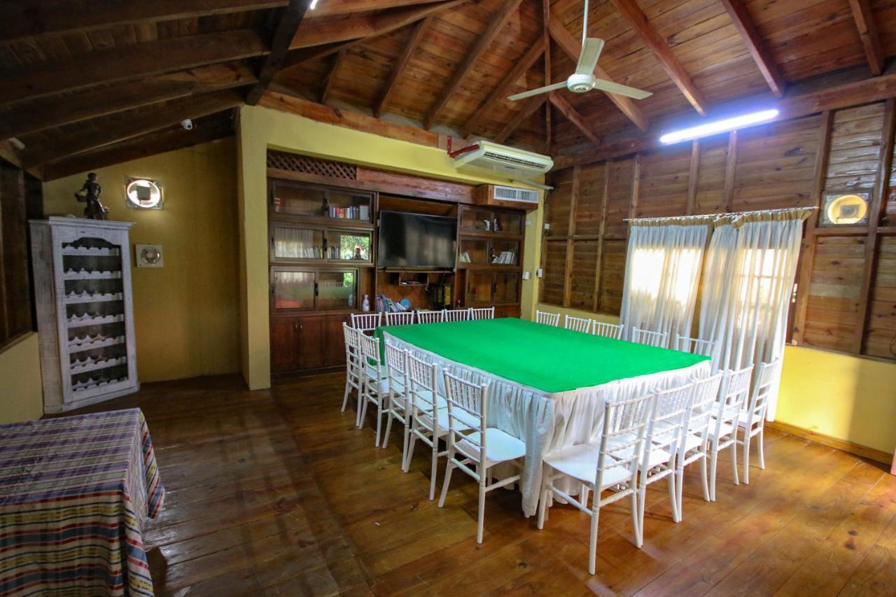 Deluxe Suites Guacamayos - Eco-Lodge & Swimming Pool Bonao Kültér fotó