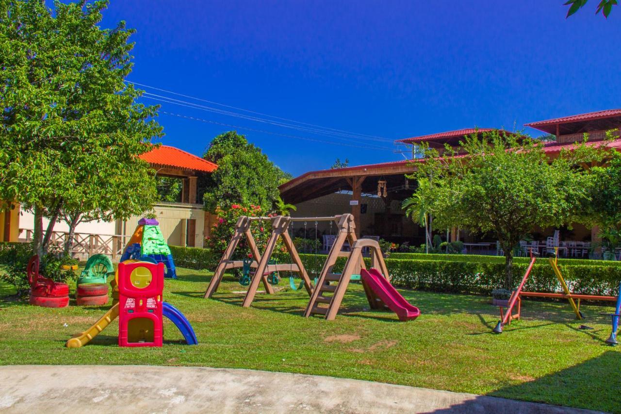 Deluxe Suites Guacamayos - Eco-Lodge & Swimming Pool Bonao Kültér fotó