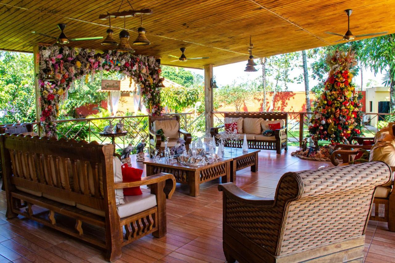 Deluxe Suites Guacamayos - Eco-Lodge & Swimming Pool Bonao Kültér fotó